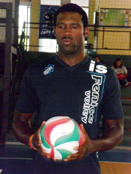 Cardona.jpg