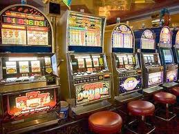 slotmachines0706.jpg